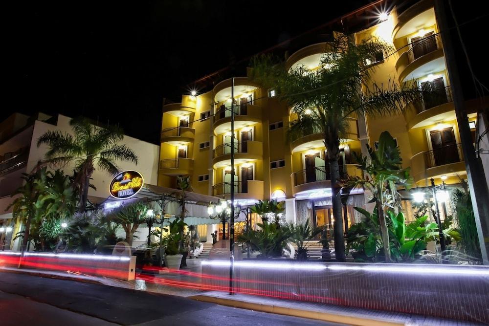 Hotel Riva Del Sole Porto Cesareo Esterno foto