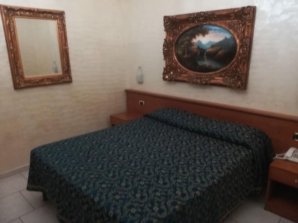 Hotel Riva Del Sole Porto Cesareo Esterno foto