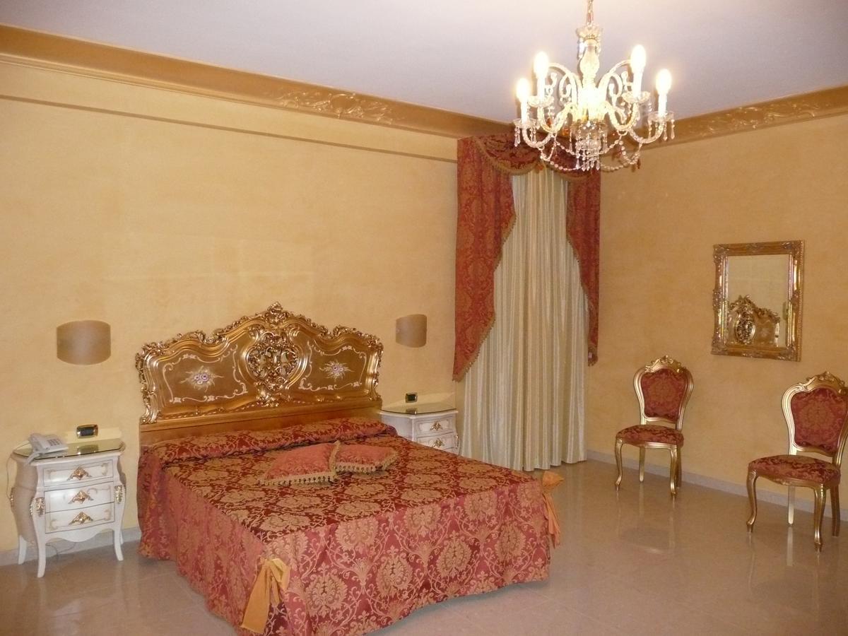 Hotel Riva Del Sole Porto Cesareo Esterno foto